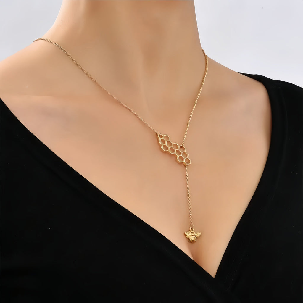 Stunning Necklace for Daily Wear
