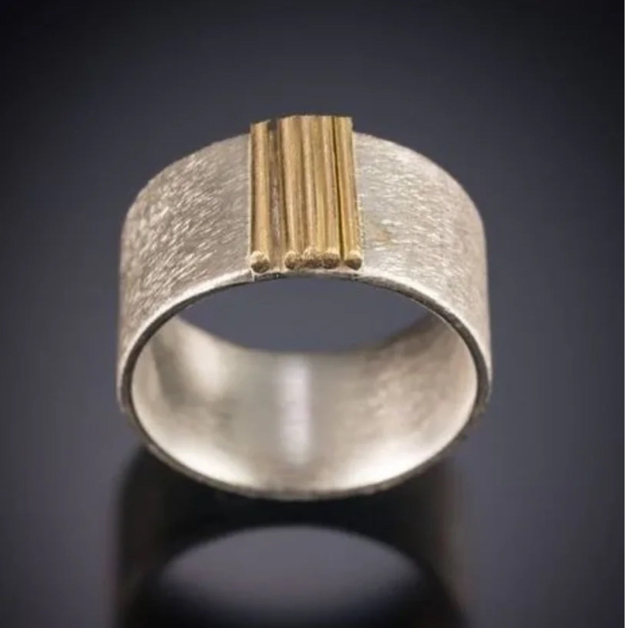 Beautiful Bracelet with Unique Style