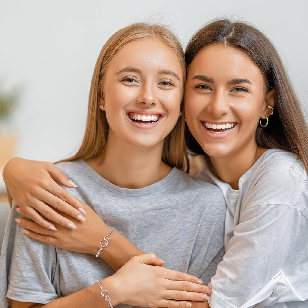 Beautiful Bracelet with Unique Style