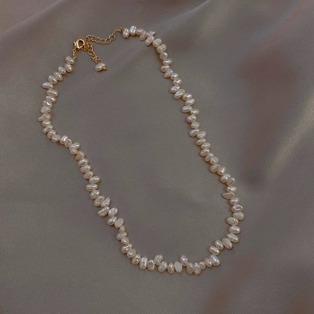 Charming Pearl Necklace for Any Occasion