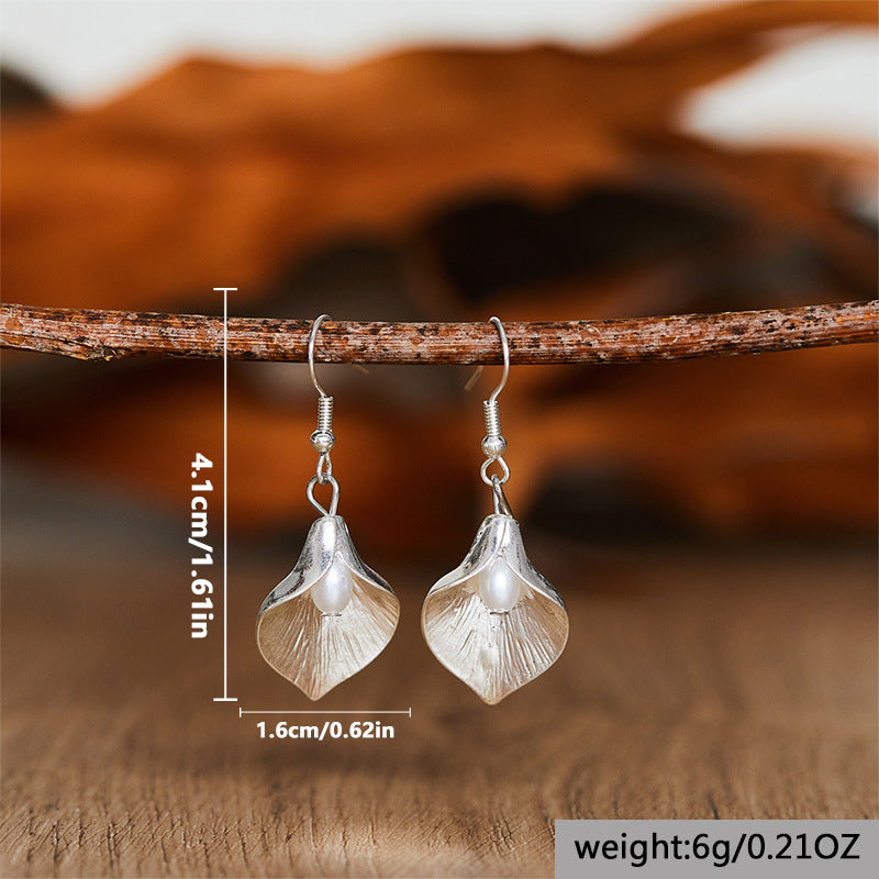 Charming Pearl Earring for Any Occasion