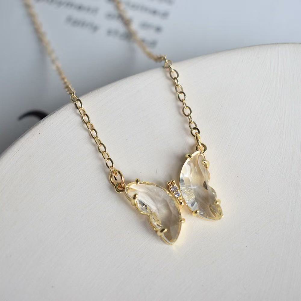 Stunning Necklace for Daily Wear
