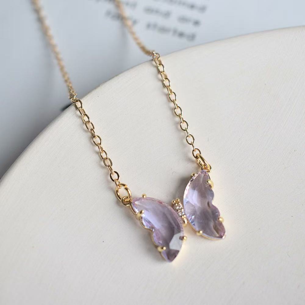 Stunning Necklace for Daily Wear