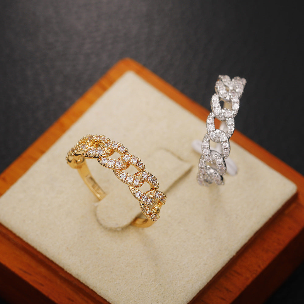 Beautiful Chain with Unique Style