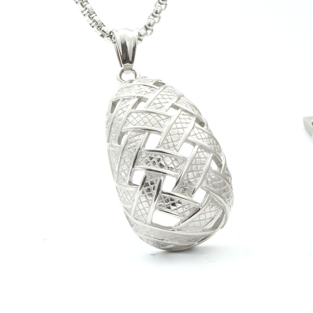 Beautiful Necklace with Unique Style