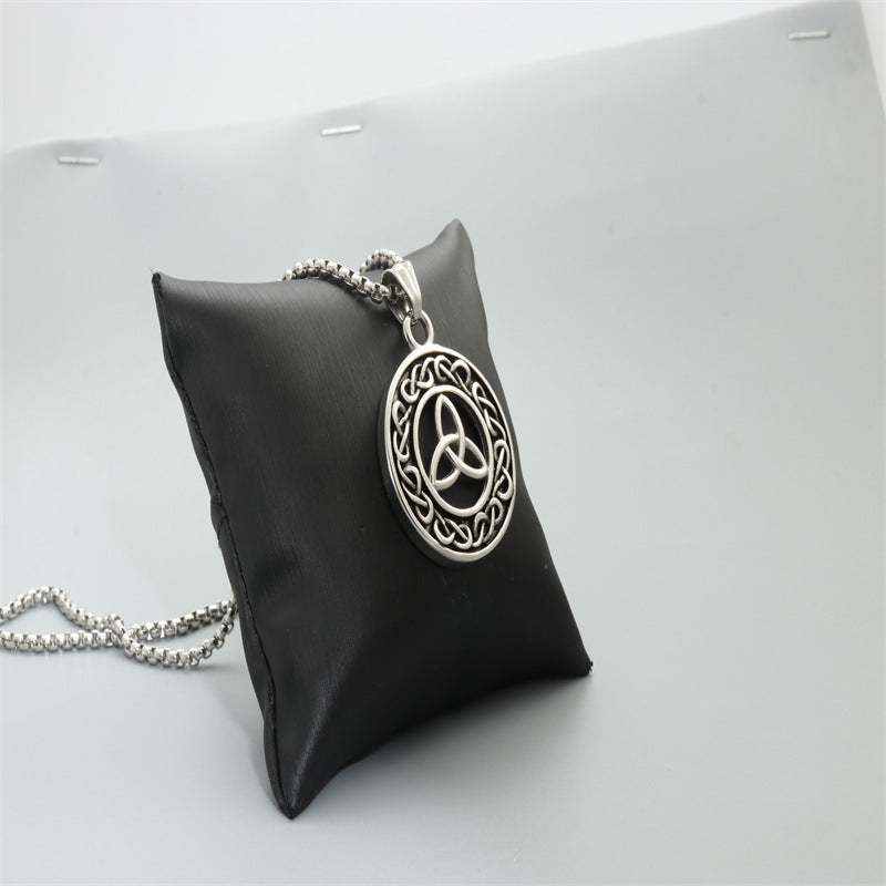 Stunning Necklace for Daily Wear