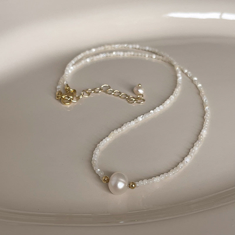 Beautiful Pearl Necklace with Unique Style