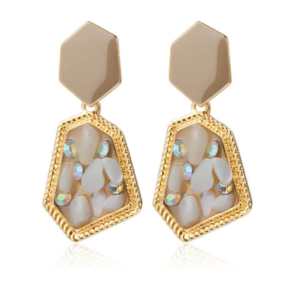 Elegant Silver Earring for Every Occasion