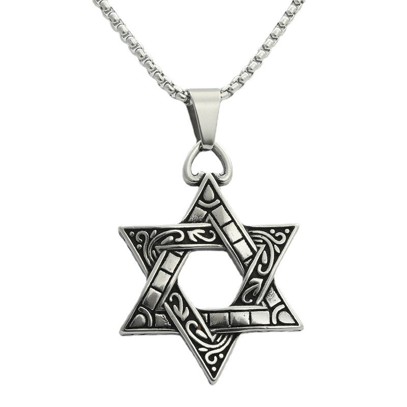 Stunning Necklace for Daily Wear