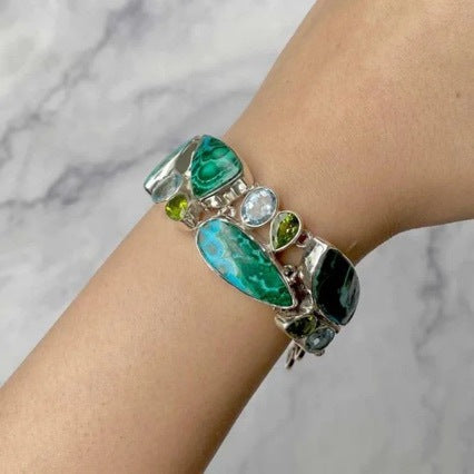 Beautiful Bracelet with Unique Style
