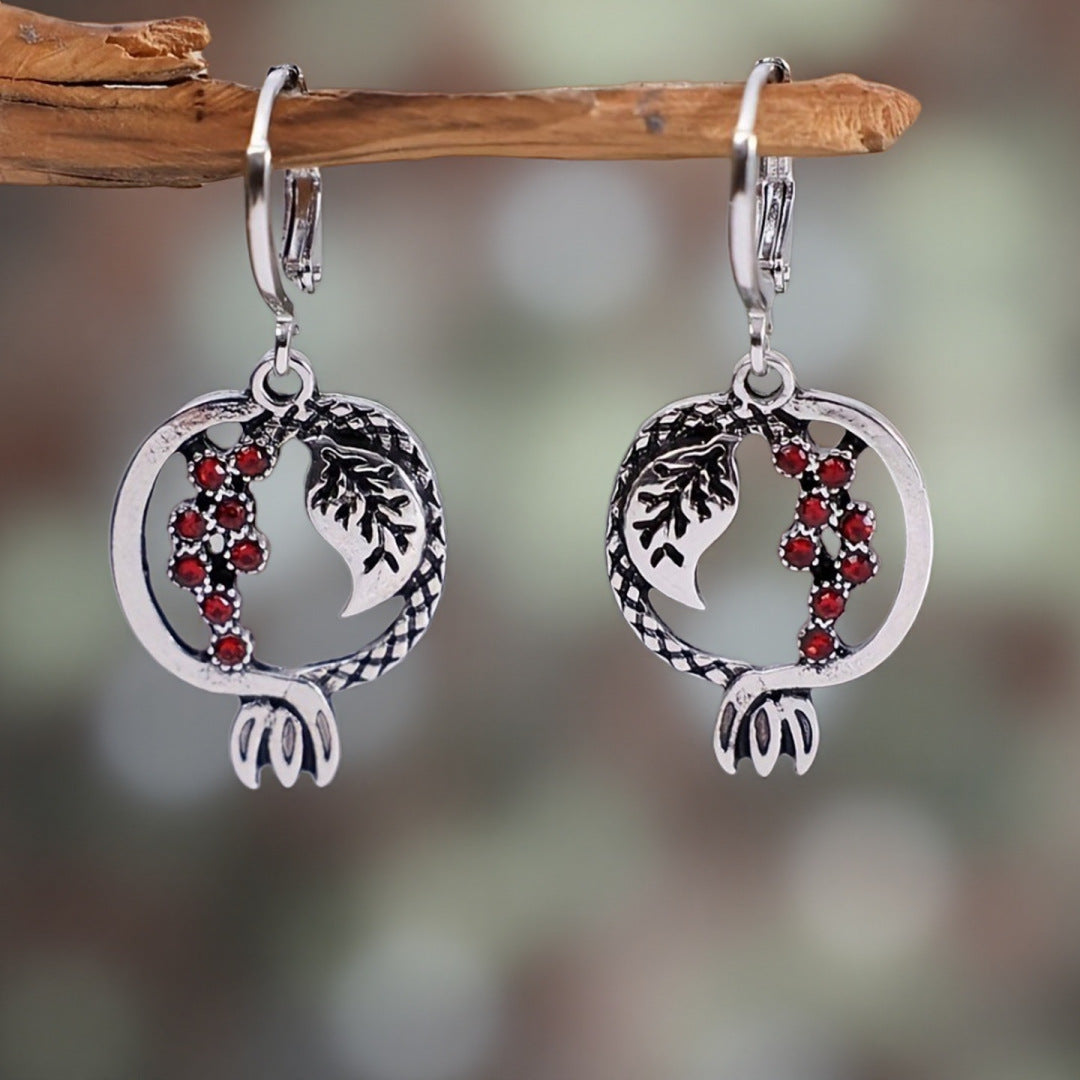 Vintage Handmade Earring