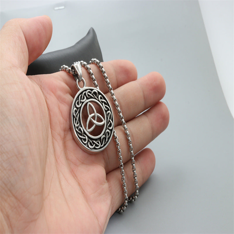 Stunning Necklace for Daily Wear