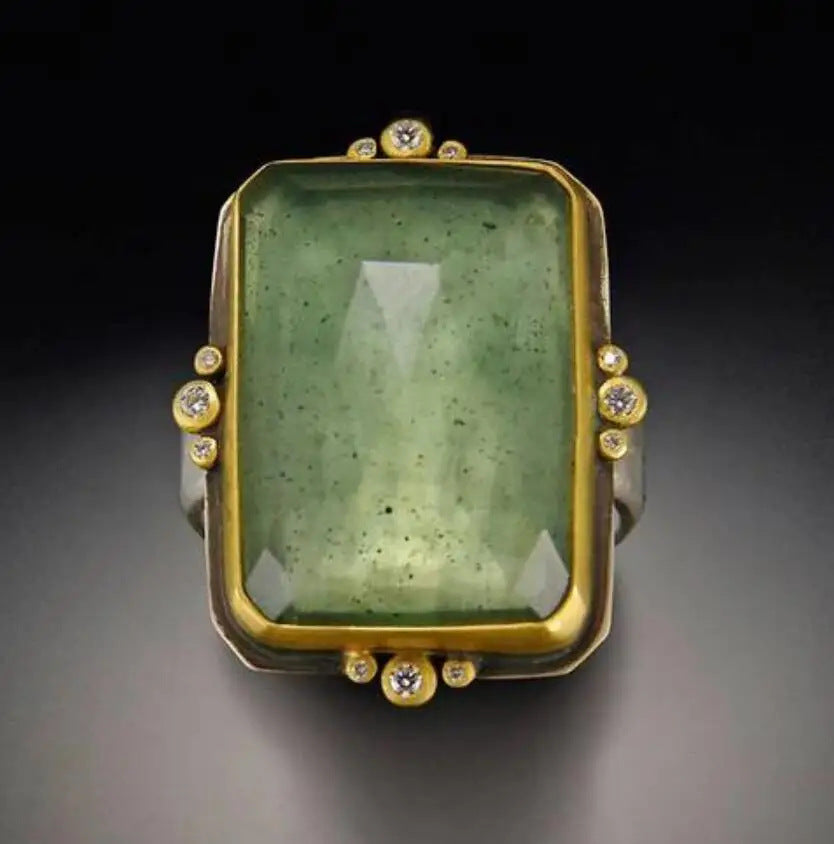 Stunning Gold Ring for Daily Wear