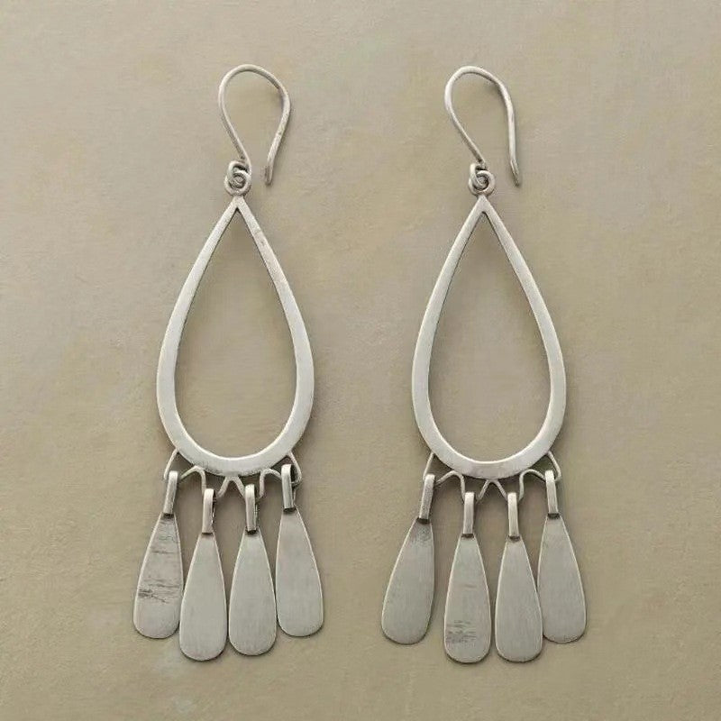 Charming Earring for Any Occasion
