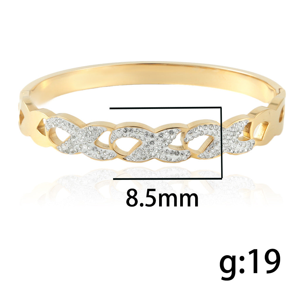 Romantic Bracelet for Special Moments