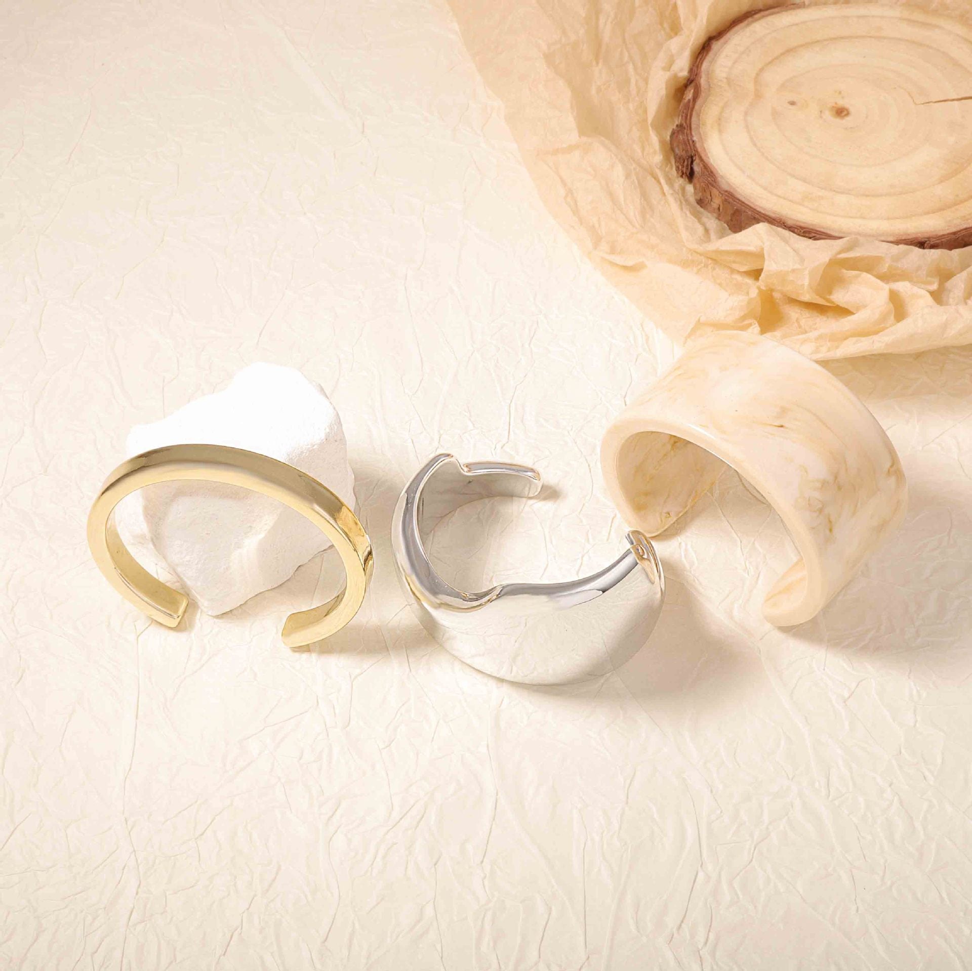 Beautiful Bracelet with Unique Style