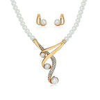 Classic Pearl Necklace with Timeless Appeal