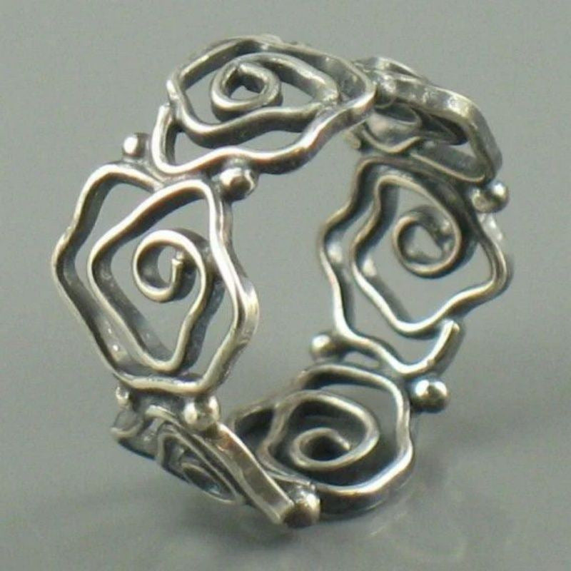 Charming Ring for Any Occasion
