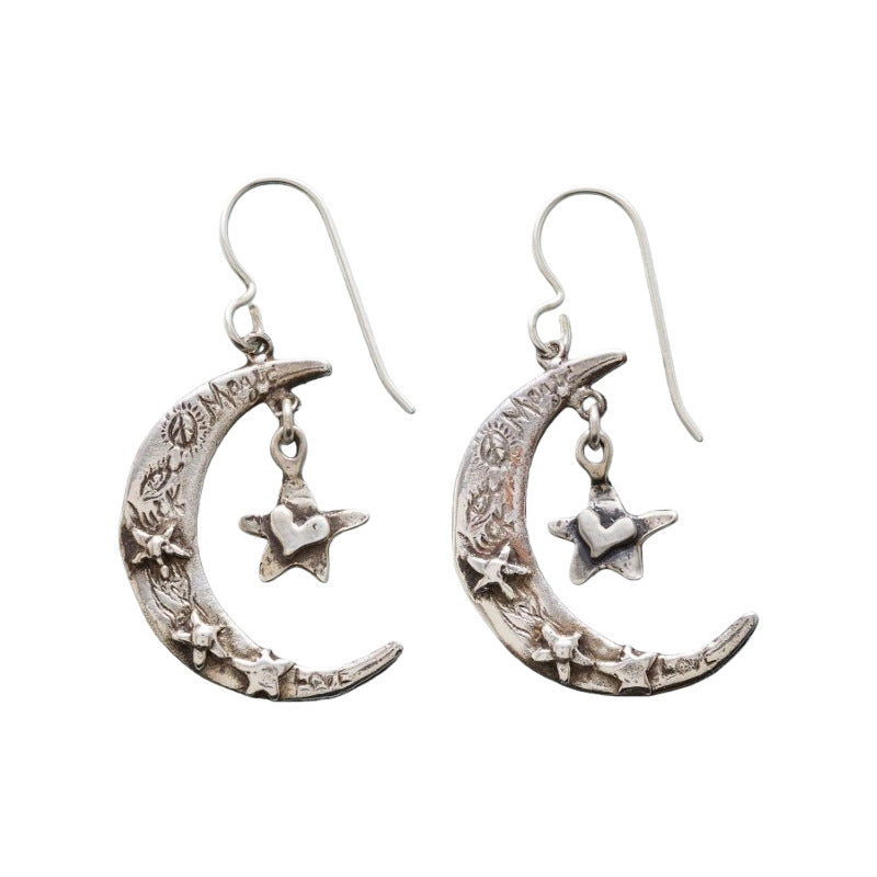 Charming Earring for Any Occasion