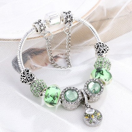 Beautiful Silver Bracelet with Unique Style