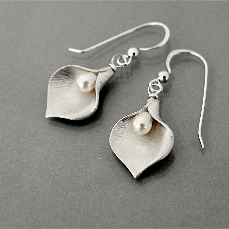 Stunning Pearl Earring for Daily Wear