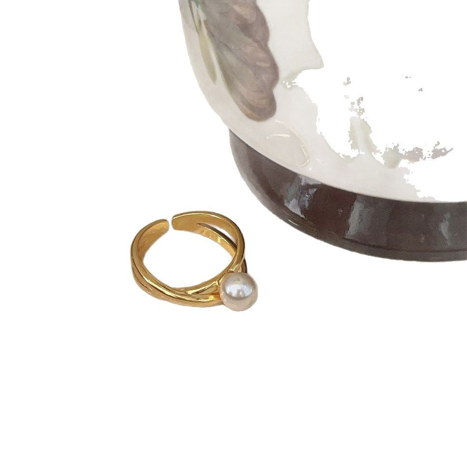 Beautiful Pearl Ring with Unique Style
