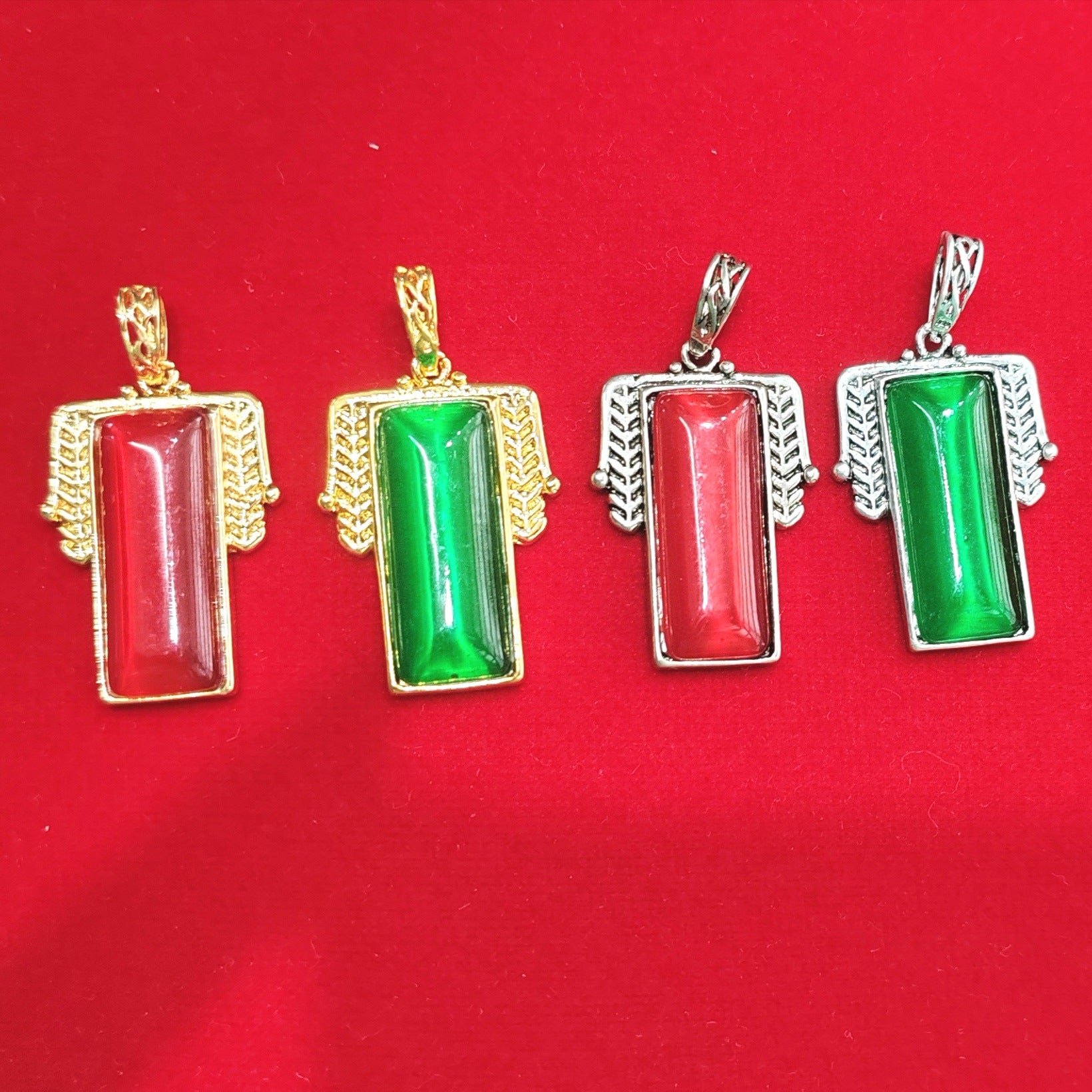 Romantic Necklace for Special Moments