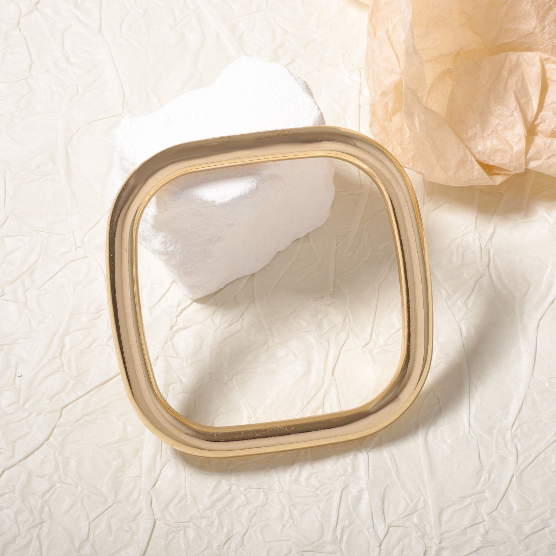 Beautiful Bracelet with Unique Style