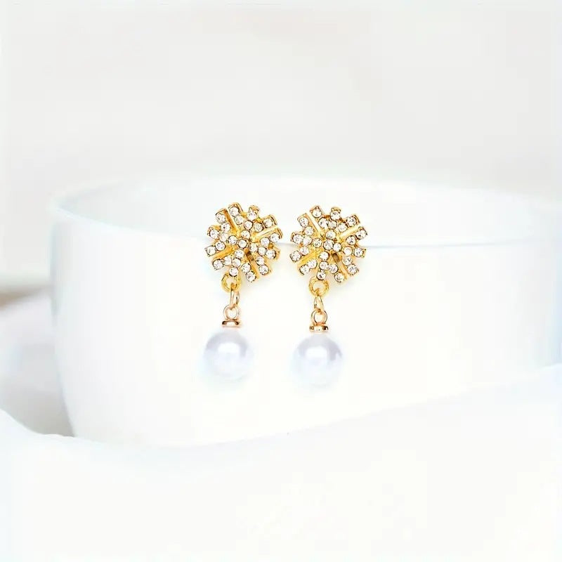 Charming Pearl Earring for Any Occasion