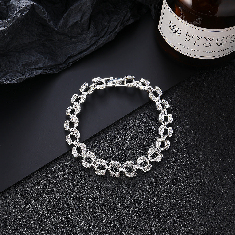 Beautiful Bracelet with Unique Style