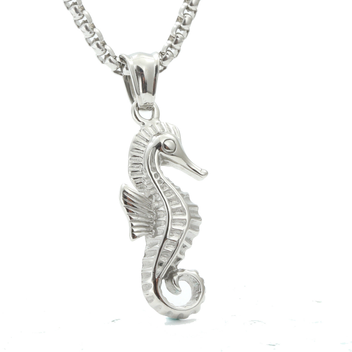 Stunning Necklace for Daily Wear