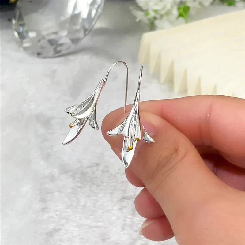 Delicate Artisan Silver Earring