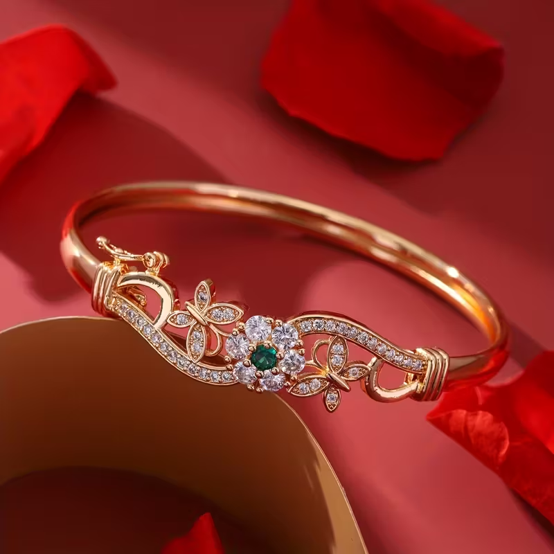 Beautiful Bracelet with Unique Style