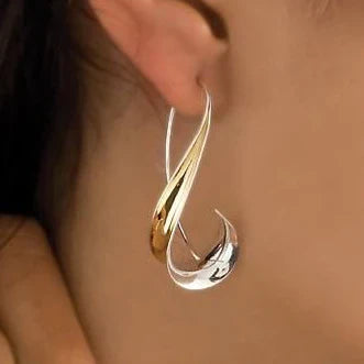 Stunning Gold Earring for Daily Wear