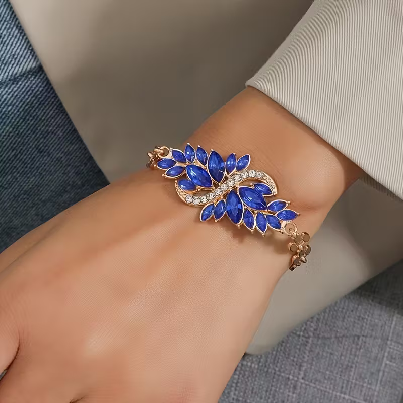 Beautiful Bracelet with Unique Style