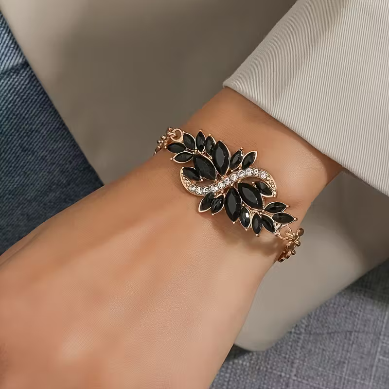 Beautiful Bracelet with Unique Style