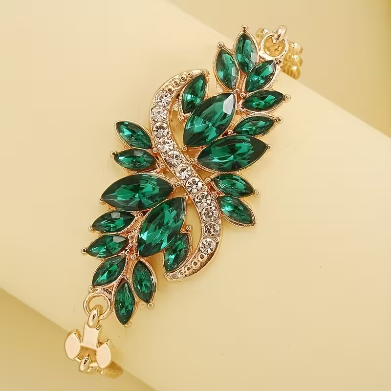 Beautiful Bracelet with Unique Style