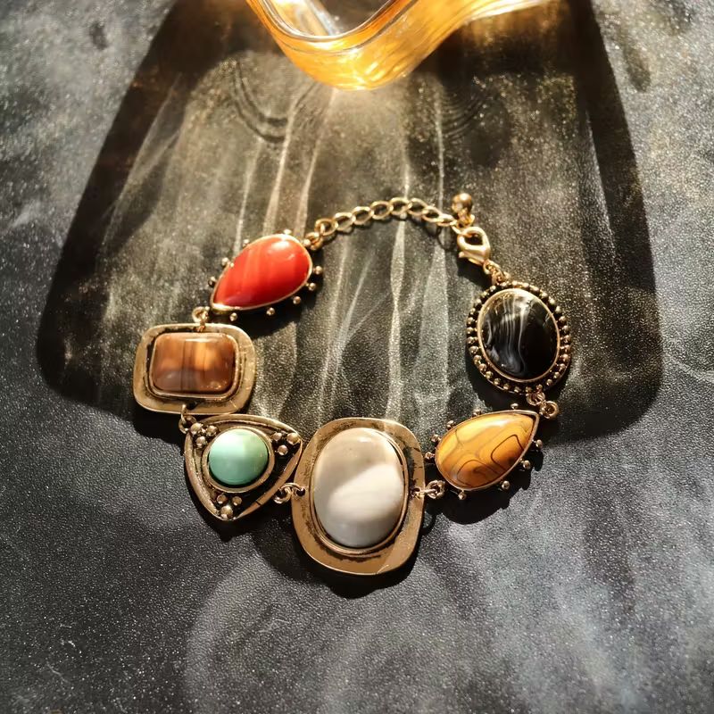 Beautiful Bracelet with Unique Style