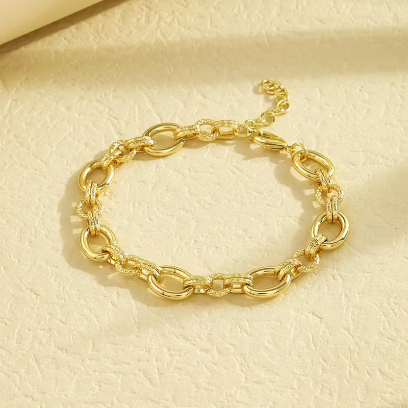Beautiful Bracelet with Unique Style